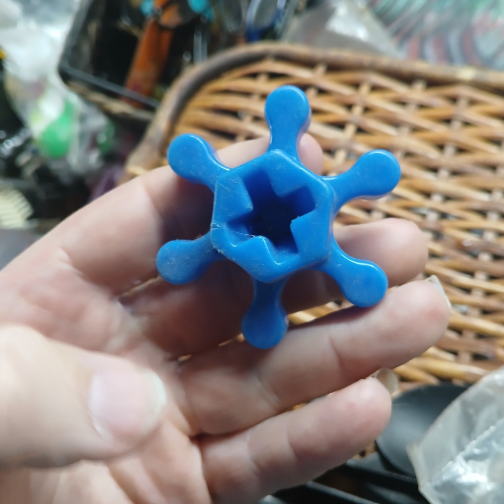 Blue Multi-Connector Building Toy for Kids - Creative Play